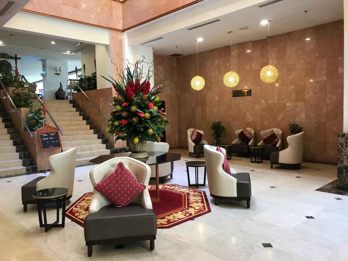 Hotel Grand Continental Kuala Terengganu Exterior foto